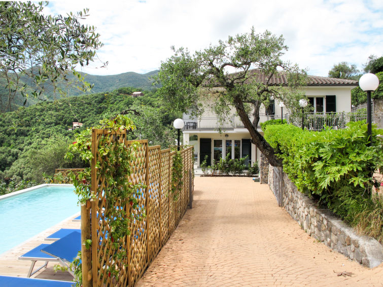 Foto van exterieur van Appartement Moneglia