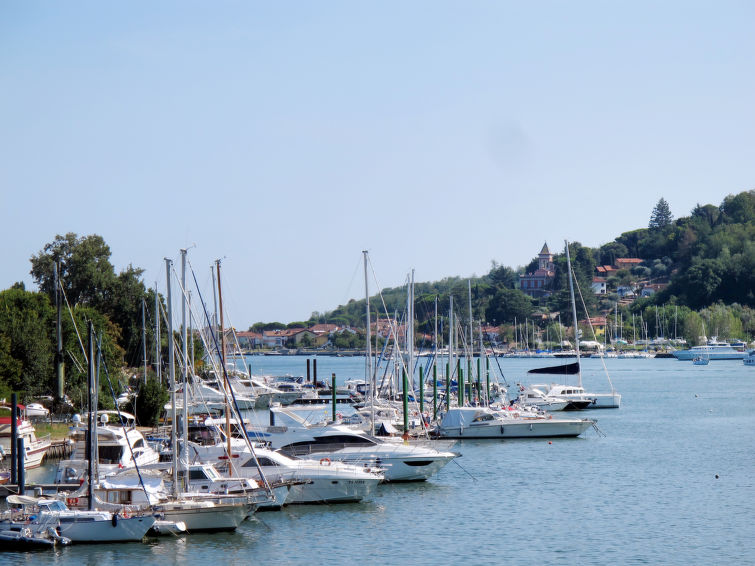 Foto van omgeving van Vakantiehuis Ameglia