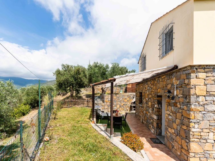 Foto van exterieur van Vakantiehuis Civezza Foto van exterieur van Vakantiehuis Civezza