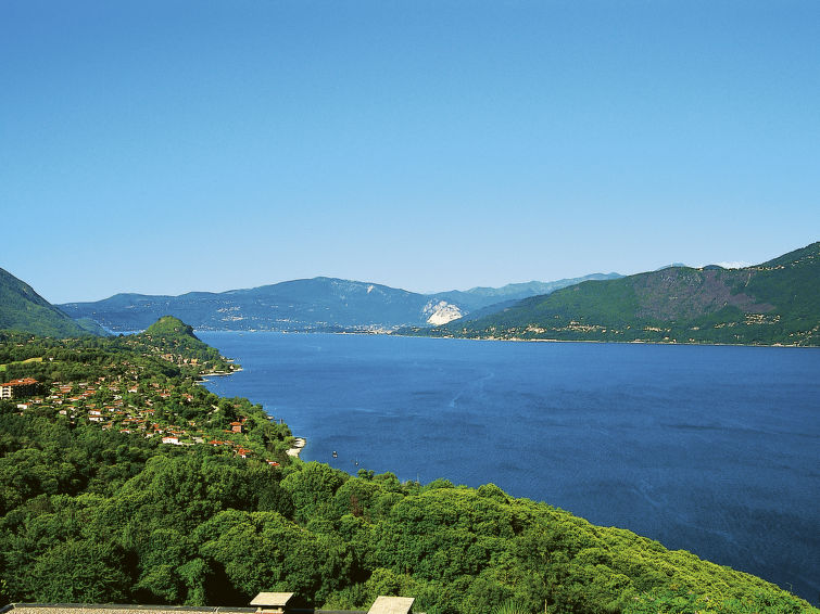 Foto van omgeving van Vakantiehuis Brezzo di Bedero Foto van omgeving van Vakantiehuis Brezzo di Bedero