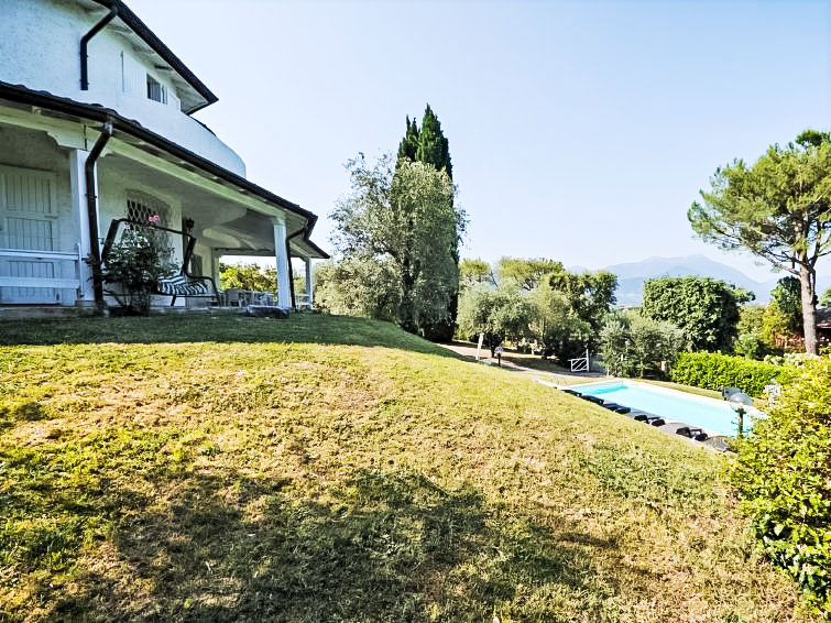 Foto van exterieur van Vakantiehuis San Felice del Benaco