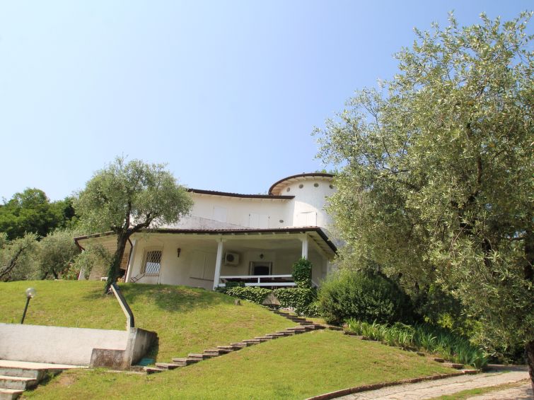 Foto van exterieur van Vakantiehuis San Felice del Benaco