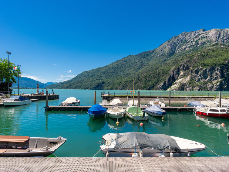Foto van omgeving van Appartement Lago di Mezzola