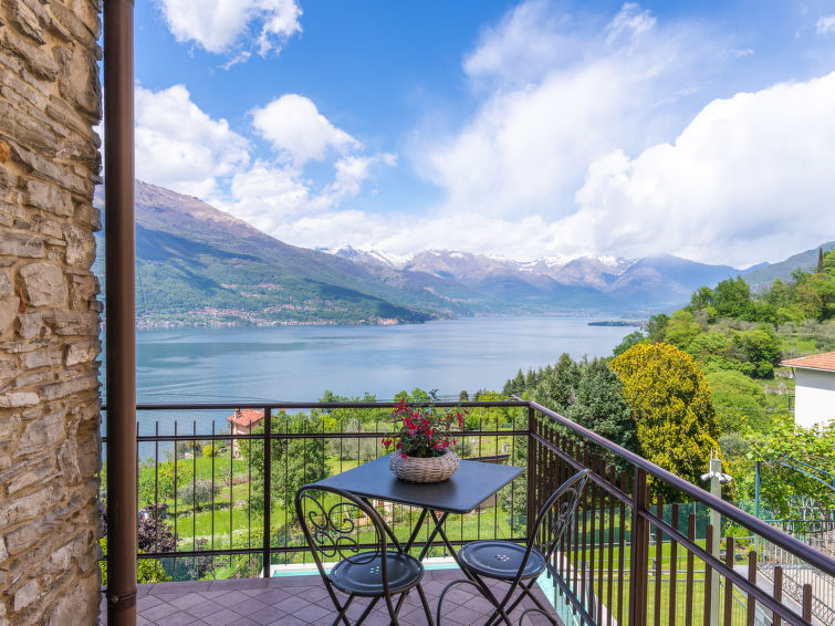 Foto van exterieur van Vakantiehuis Varenna