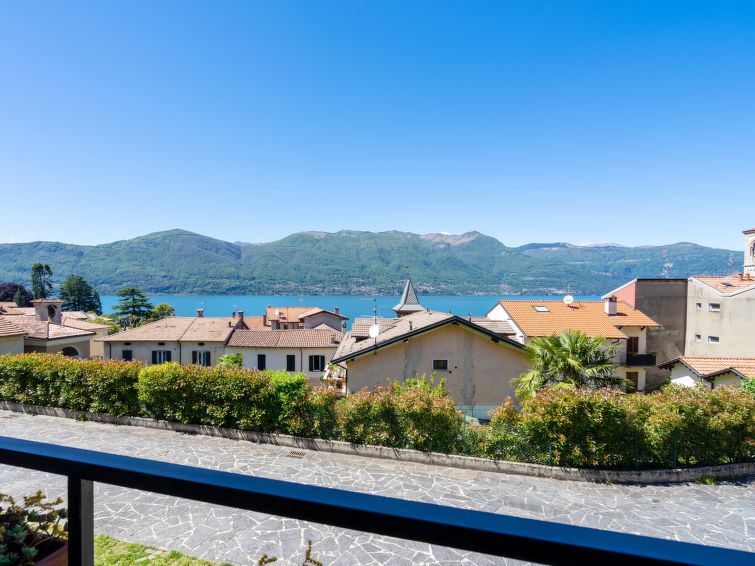 Foto van exterieur van Vakantiehuis Porto Valtravaglia