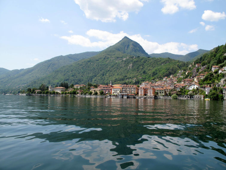 Foto van omgeving van Vakantiehuis Cannero Riviera