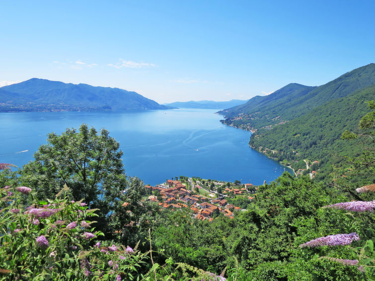 Foto van omgeving van Vakantiehuis Cannero Riviera