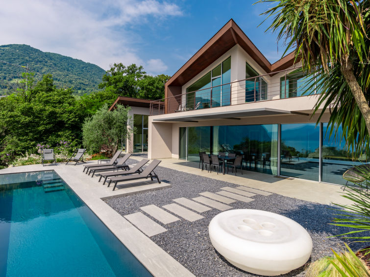 Foto van exterieur van Vakantiehuis Riva di Solto