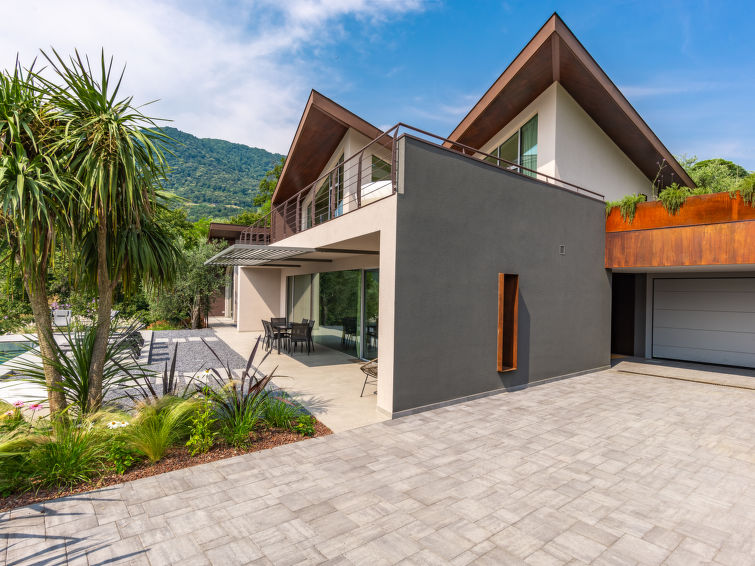 Foto van exterieur van Vakantiehuis Riva di Solto