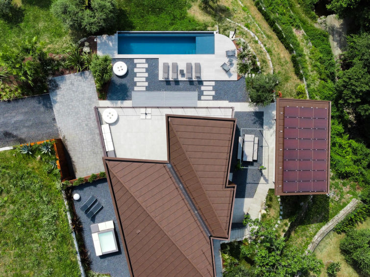 Foto van exterieur van Vakantiehuis Riva di Solto