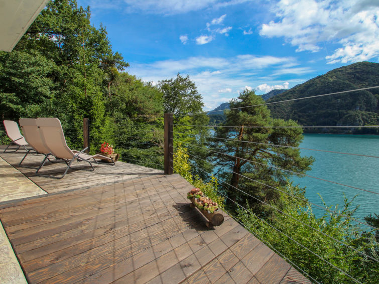 Foto van exterieur van Vakantiehuis Lago di Ledro