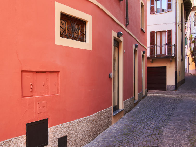 Foto van exterieur van Vakantiehuis Porlezza