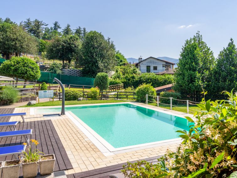 Foto van exterieur van Appartement Luino