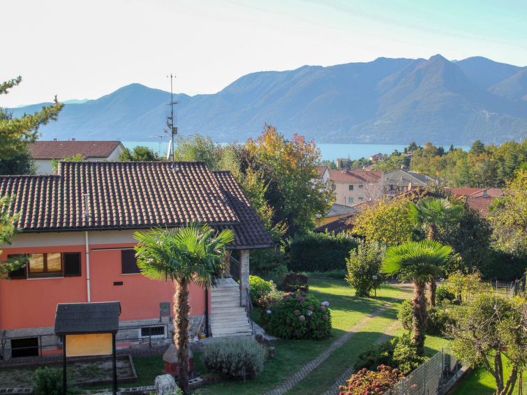 Foto van exterieur van Appartement Luino