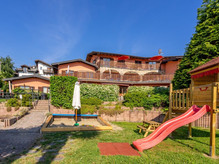 Foto van exterieur van Appartement Luino