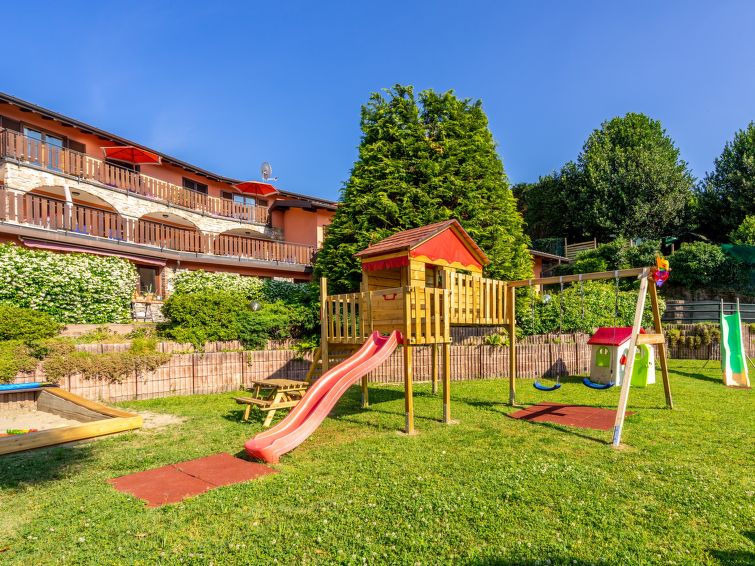 Foto van exterieur van Appartement Luino