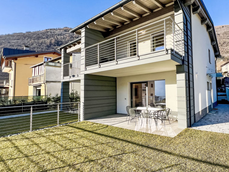 Gezellig Vakantiehuis in Lombardije: Guarnelle House 2 | Out! Vakantiehuizen