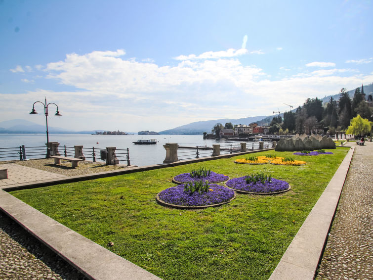Foto van omgeving van Vakantiehuis Baveno