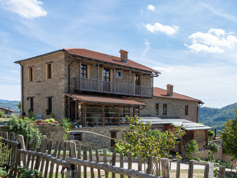 Foto van exterieur van Vakantiehuis Cortemilia