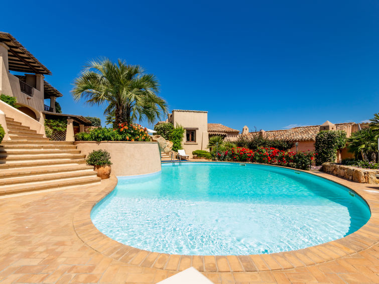 Foto van exterieur van Vakantiehuis Porto San Paolo