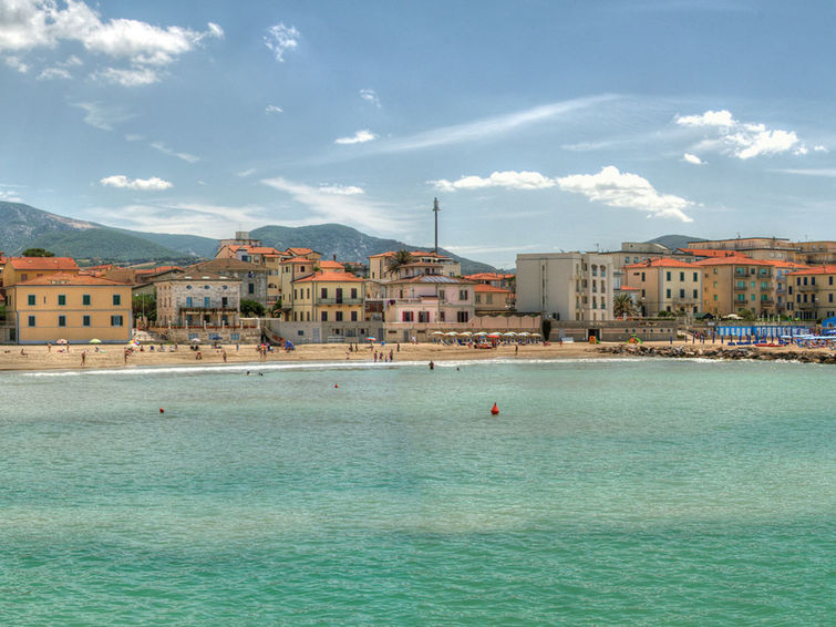 Foto van omgeving van Vakantiehuis San Vincenzo