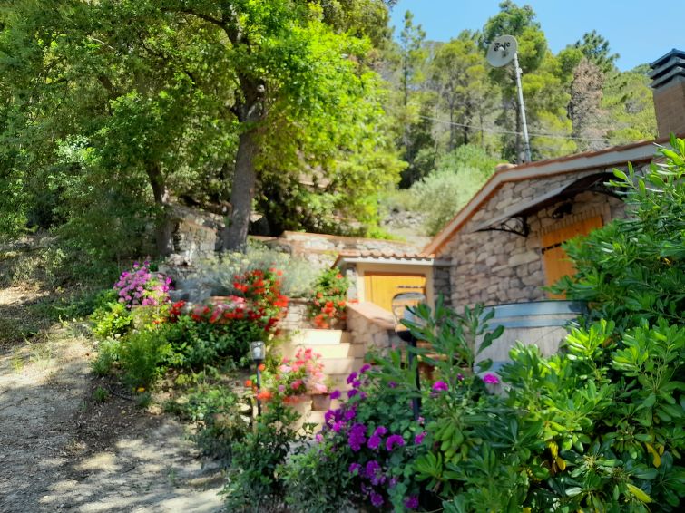 Foto van exterieur van Vakantiehuis Castellina Marittima