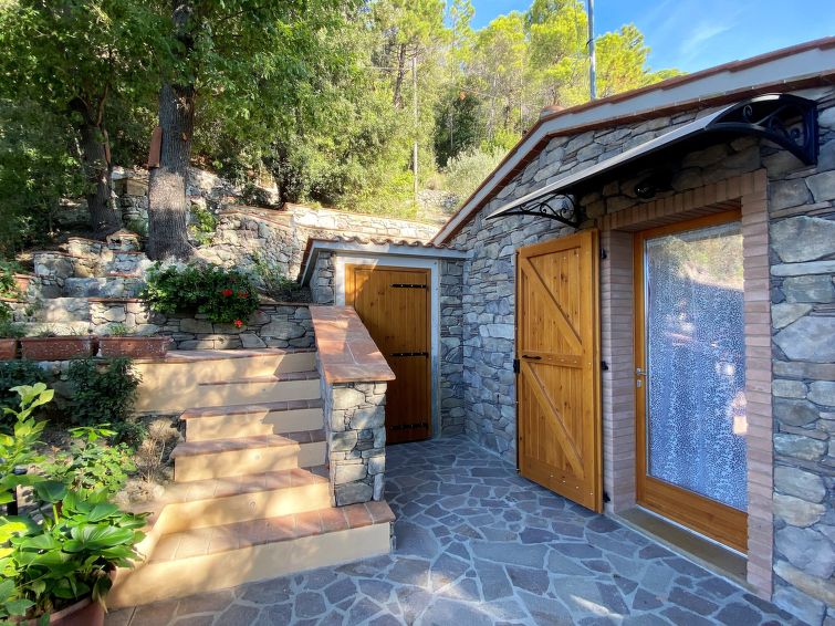 Foto van exterieur van Vakantiehuis Castellina Marittima