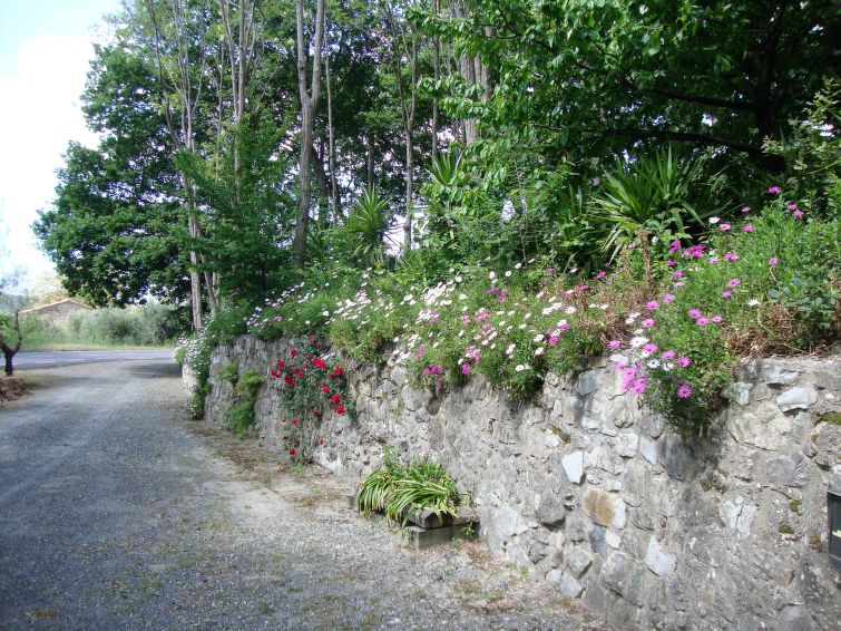 Foto van exterieur van Vakantiehuis Castellina Marittima