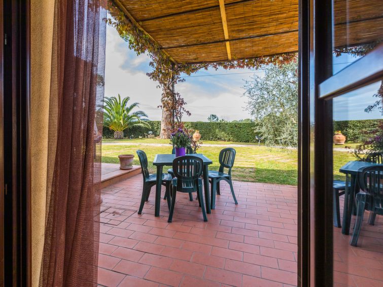 Foto van exterieur van Appartement Cecina