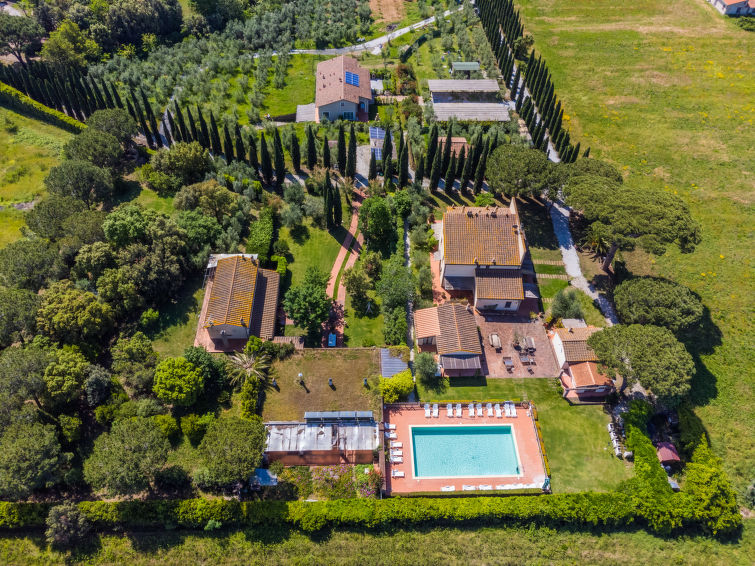 Foto van exterieur van Appartement Cecina
