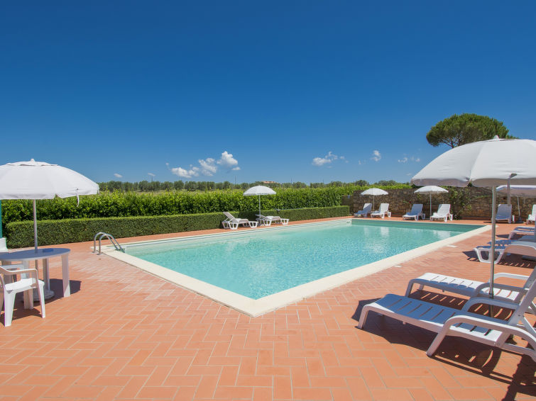 Foto van exterieur van Appartement Cecina