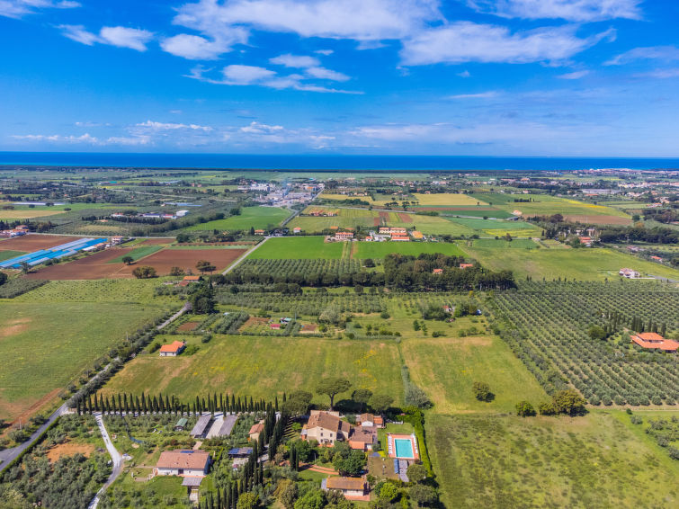 Foto van exterieur van Appartement Cecina