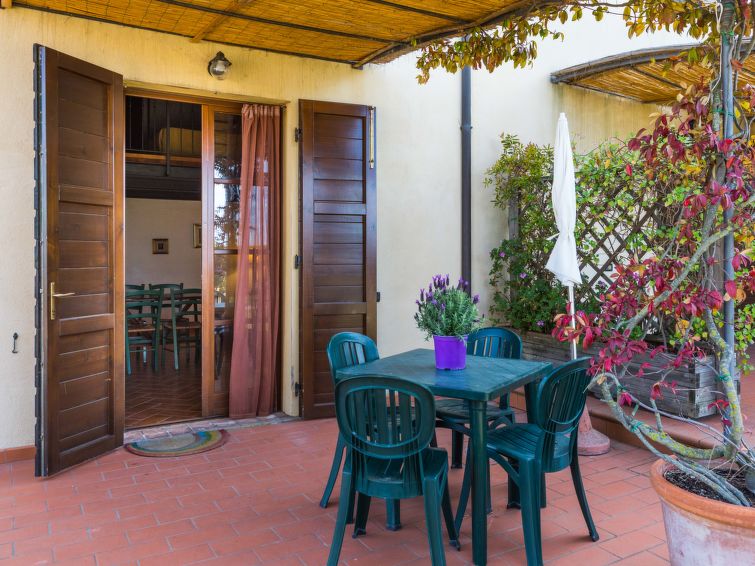 Foto van exterieur van Appartement Cecina