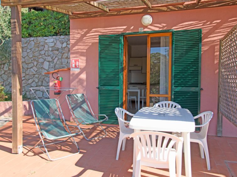 Ontspan in het Appartement Elbamar Lacona I op Elba | Out! Vakantiehuizen