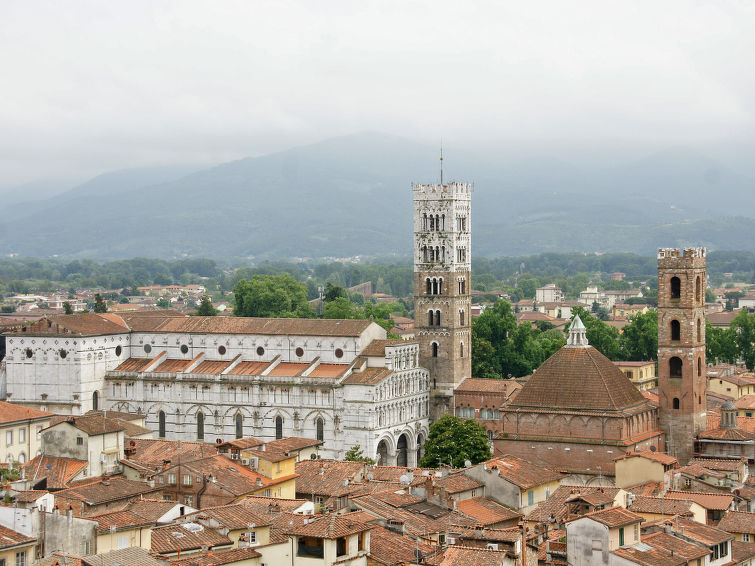 Foto van omgeving van Vakantiehuis Lucca