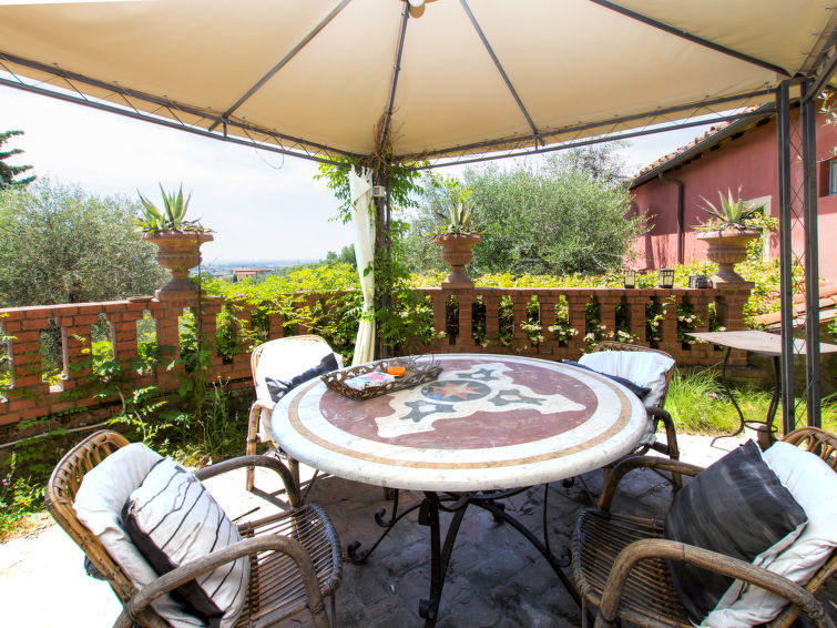 Foto van exterieur van Vakantiehuis Montecatini Terme