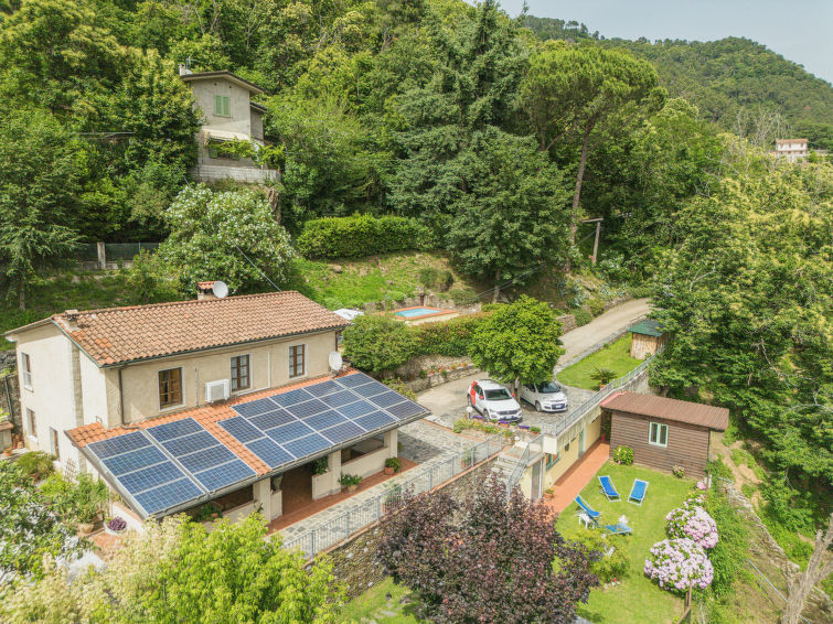 Foto van exterieur van Vakantiehuis Seravezza