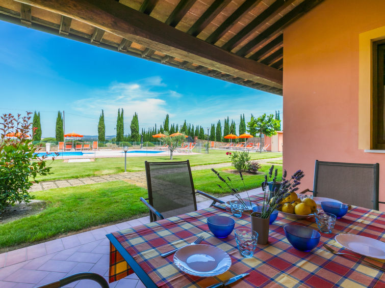 Foto van exterieur van Vakantiehuis Scarlino