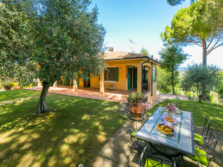 Foto van exterieur van Vakantiehuis Casale Marittimo