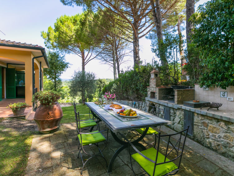 Foto van exterieur van Vakantiehuis Casale Marittimo