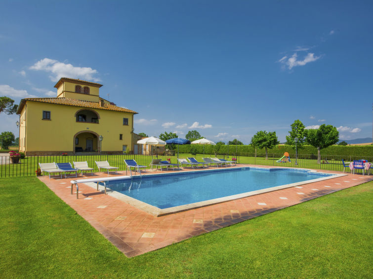 Ruim Toscaanse Vakantiehuis La Salciaia in Monte San Savino | Out! Vakantiehuizen