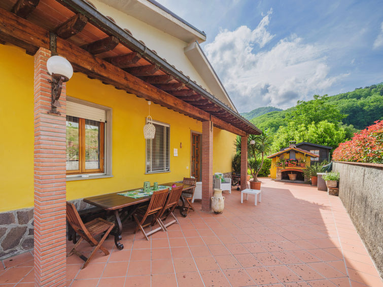 Foto van exterieur van Vakantiehuis Villa a Roggio