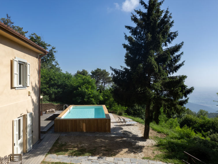 Foto van exterieur van Vakantiehuis Buti
