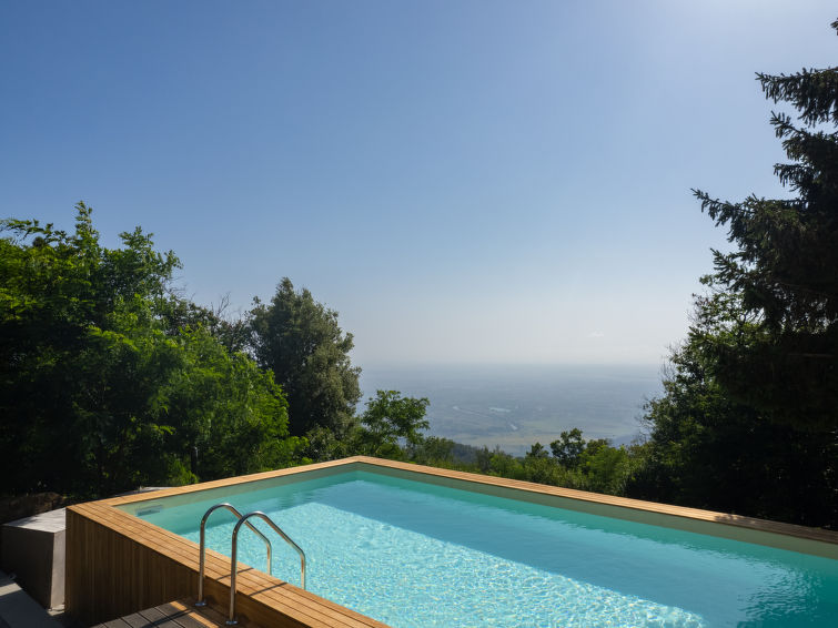 Foto van exterieur van Vakantiehuis Buti