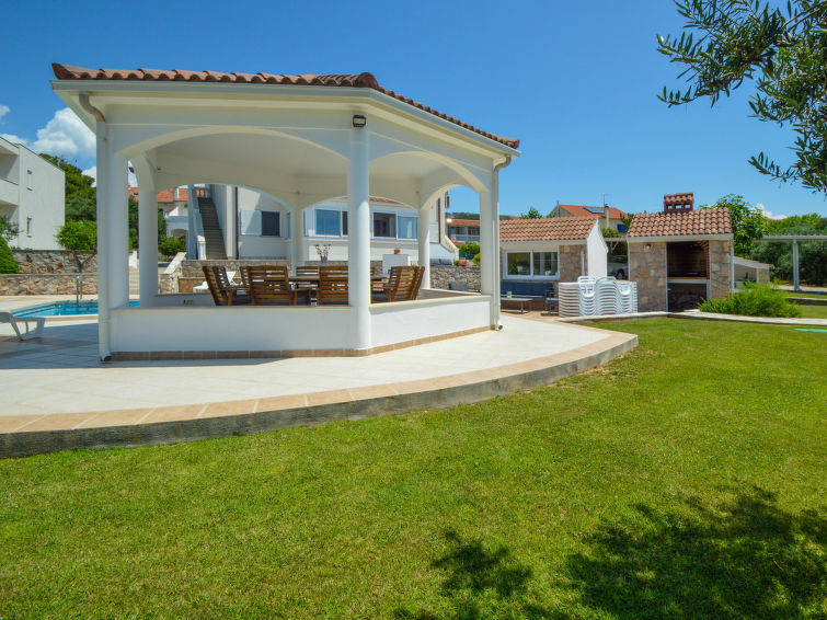 Foto van exterieur van Appartement Vodice/Tribunj