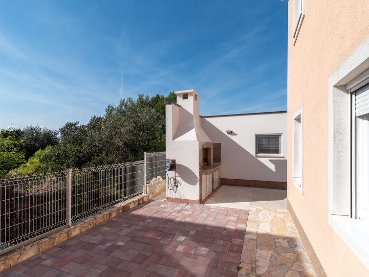 Foto van exterieur van Appartement Trogir/Okrug Gornji