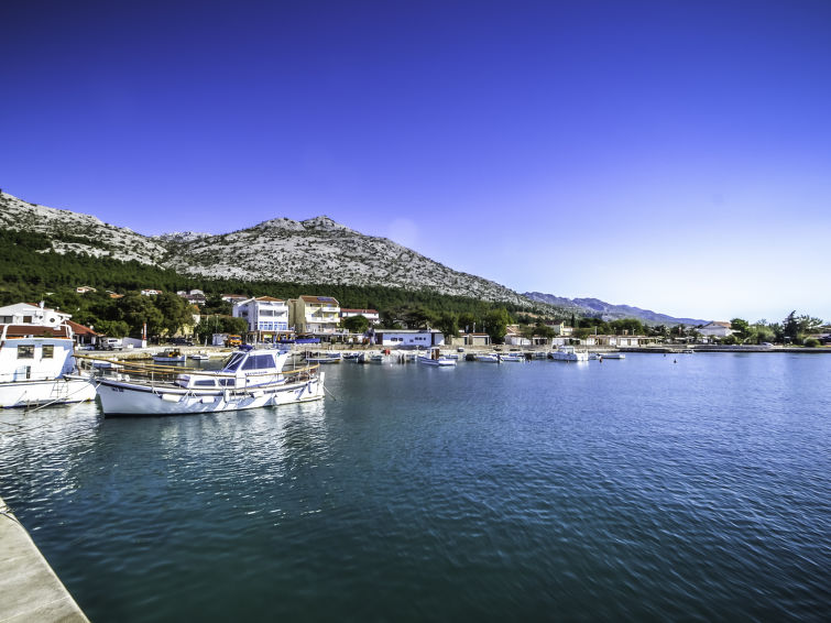 Foto van omgeving van Appartement Starigrad-Paklenica