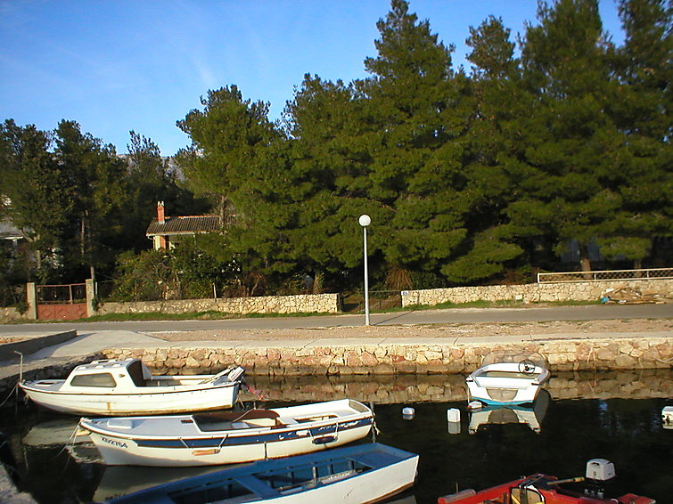 Foto van exterieur van Vakantiehuis Rovanjska