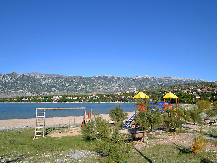 Foto van exterieur van Vakantiehuis Rovanjska