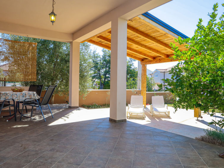 Foto van exterieur van Vakantiehuis Privlaka